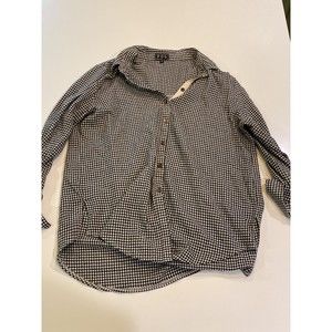 Women’s POL button down top